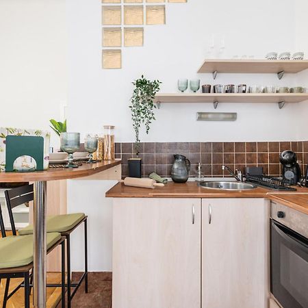 Cosmopolitan Studio - Chic Getaway In A Fancy Neighbourhood Budapest Extérieur photo